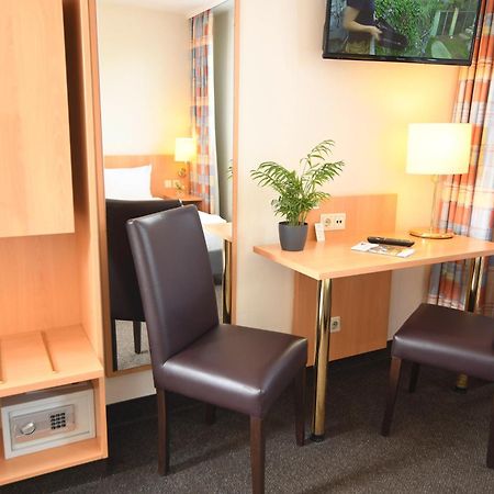 Hotel Kiekenstein Stahle Luaran gambar